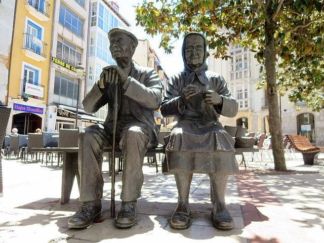 21127710429_c3d730b45a_z